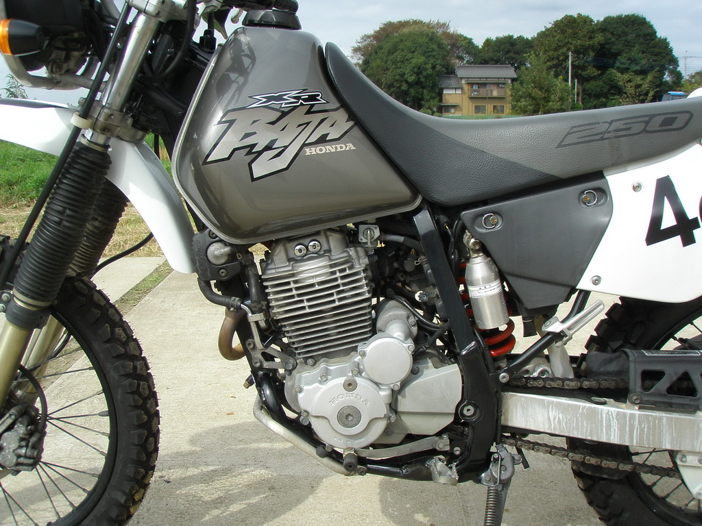 Купить мотоцикл Honda XR Baja 2002 фото 13